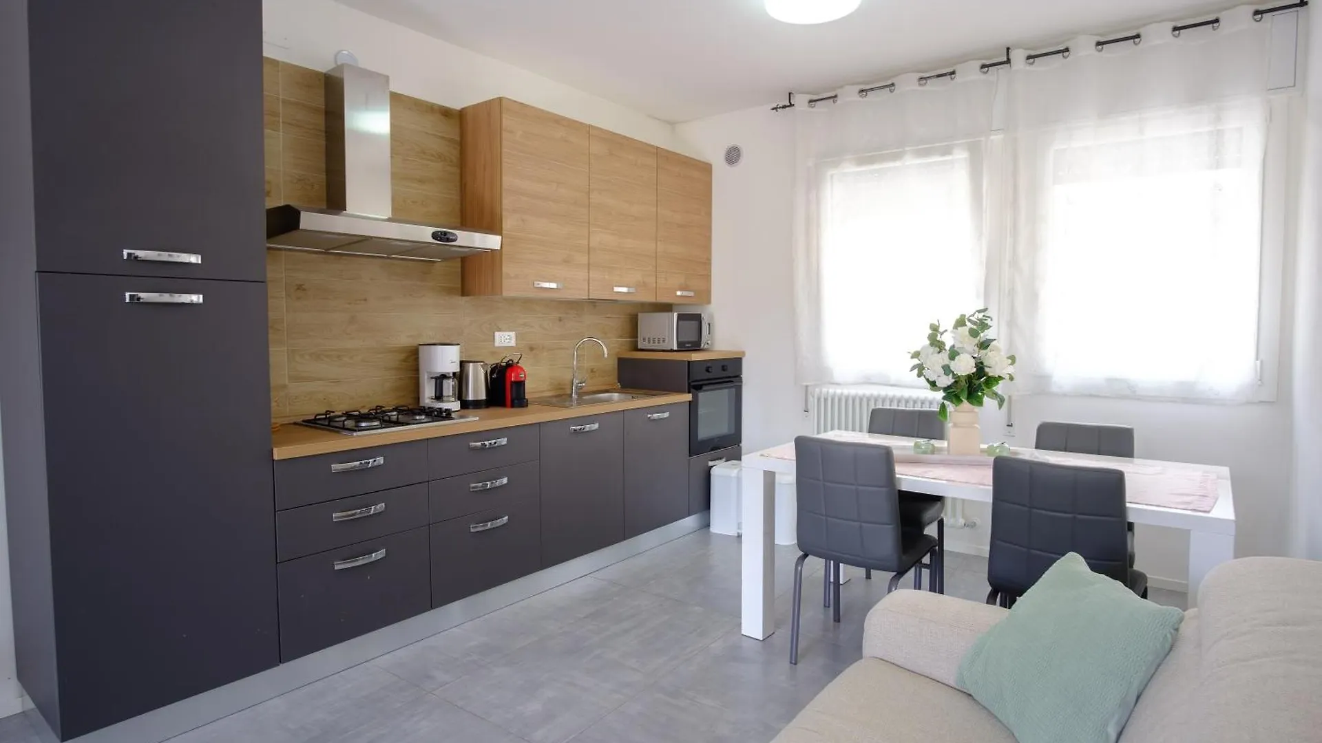 Residence La Torre Appartamento Flower Free Parking Padova 0*,