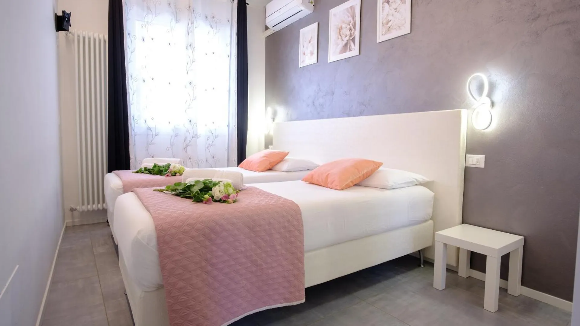 Apartment Residence La Torre Appartamento Flower Padova